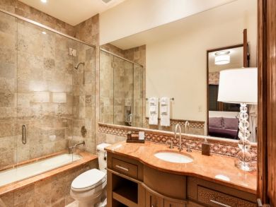 A Luxury Ski Ranch On thirty Seven  Acres Close to Aspen Ski